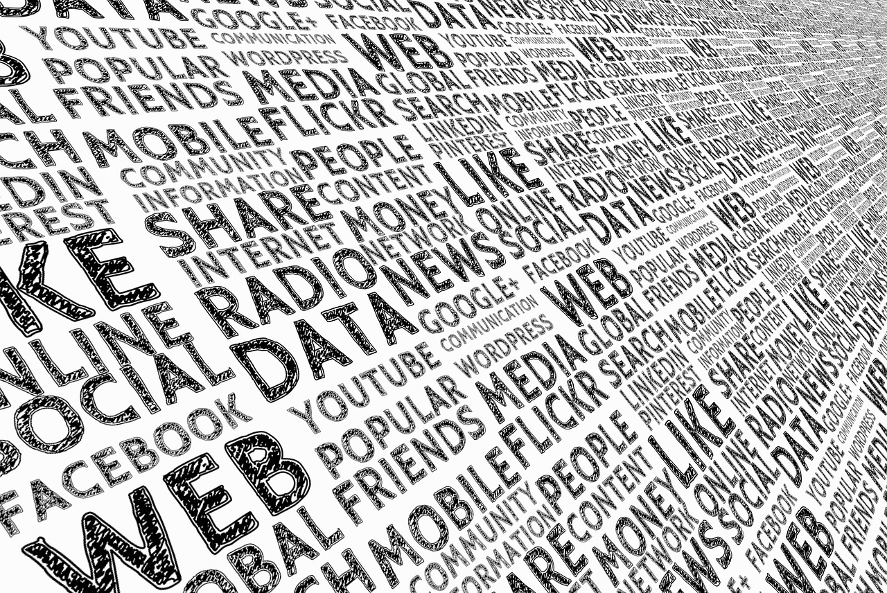 social media, media, board-1989152.jpg